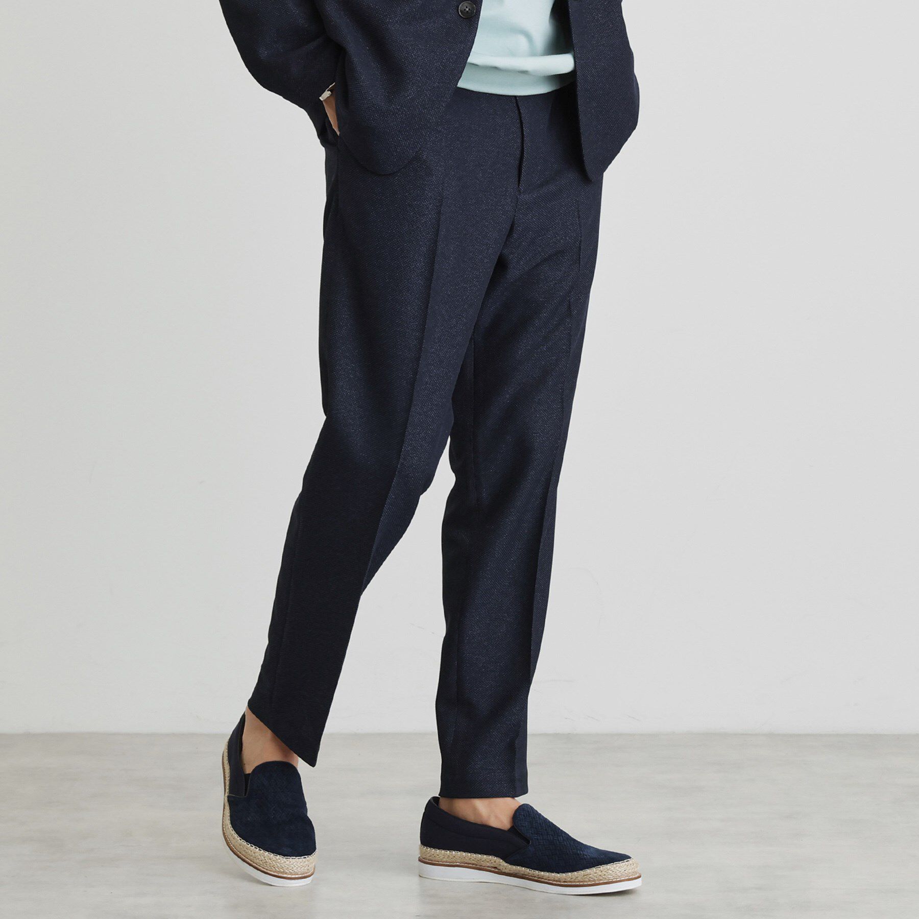 TAKEO KIKUCHI「【尾州織】後染め ドビーメッシュ イージーパンツ」|その他|