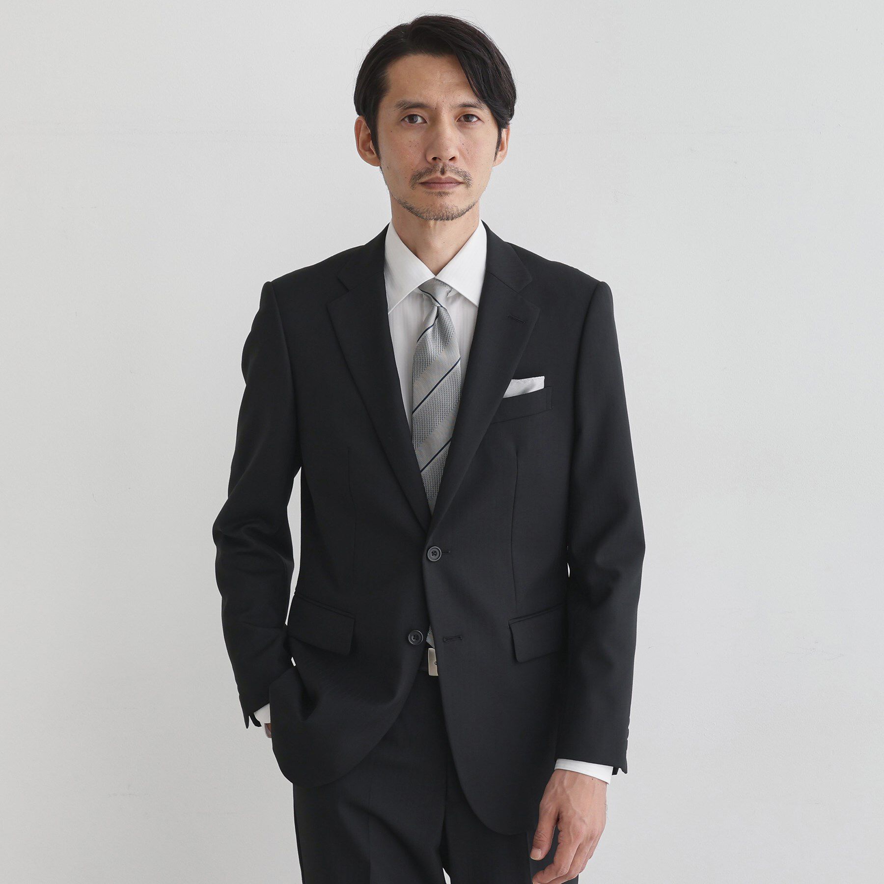 TAKEO KIKUCHI「シャドーオルタネートストライプ スーツ」|スーツ|