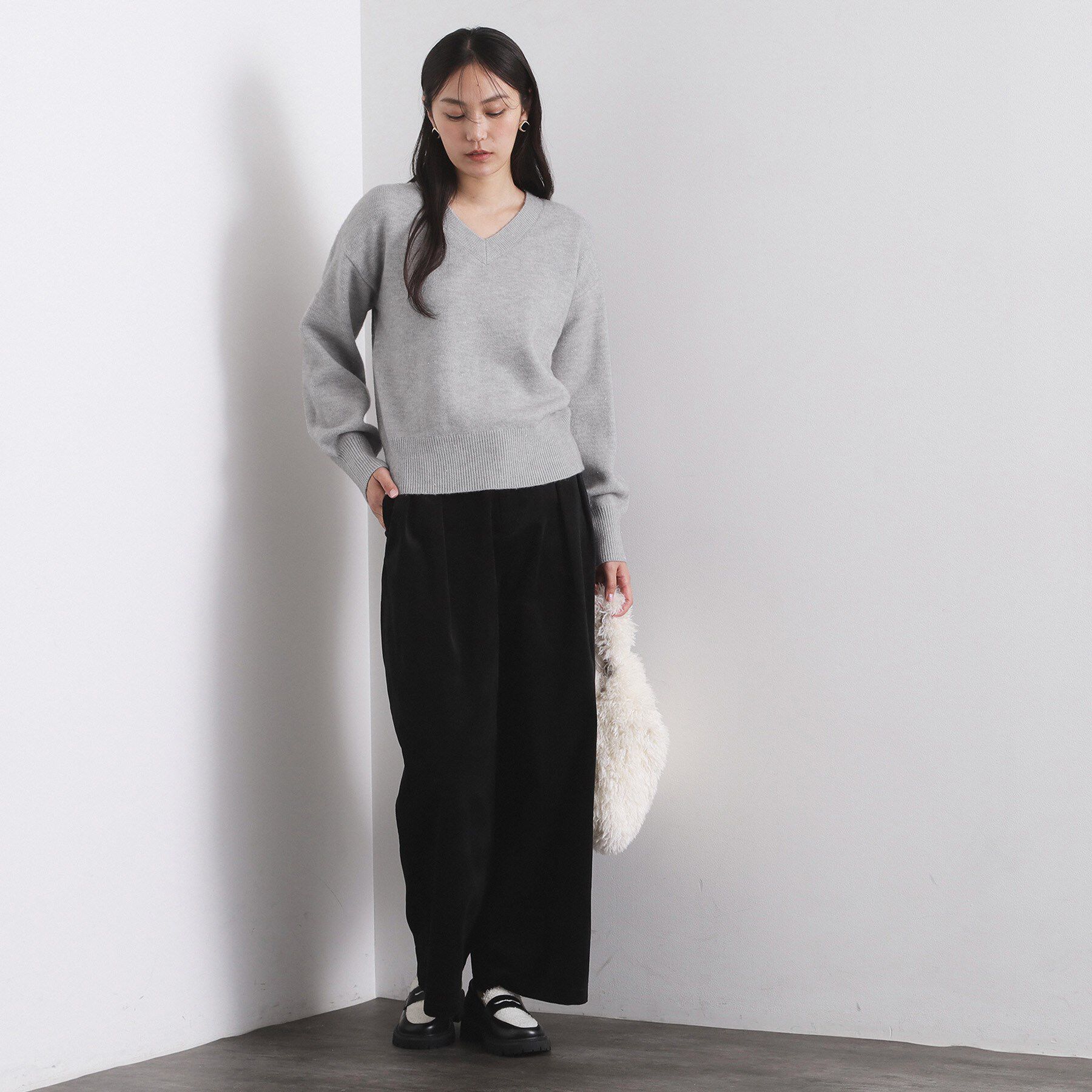 OPAQUE.CLIP「Vネックラメニット【洗濯機OK】」|ニット・セーター|