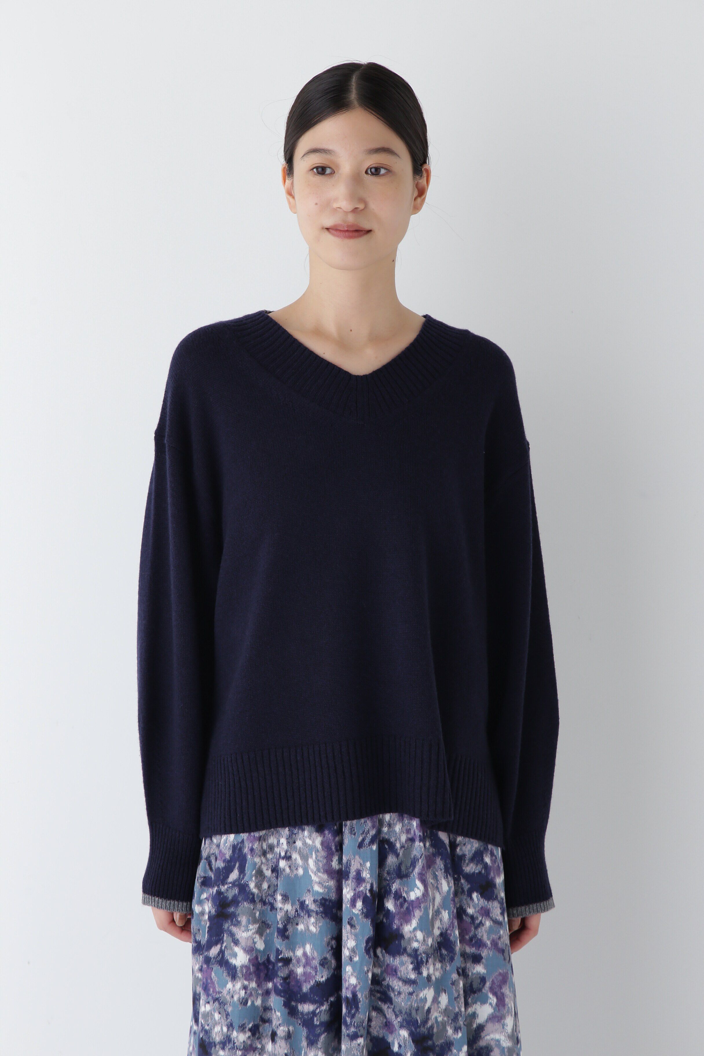  「◆ウールカシミヤＶネックニットプルオーバー」|ニット・セーター|