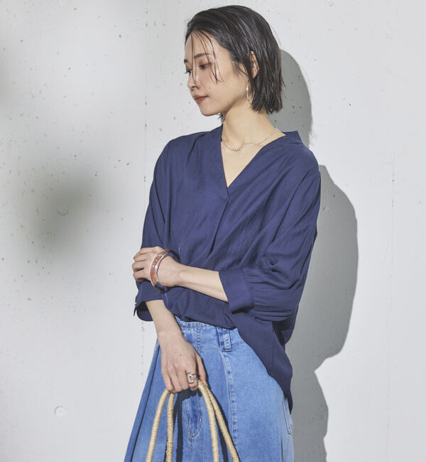 Doux archives「ウォッシャブルリネンライクＶ開きタックブラウス」|シャツ・ブラウス|