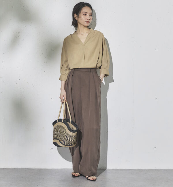 Doux archives「ウォッシャブルリネンライクＶ開きタックブラウス」|シャツ・ブラウス|