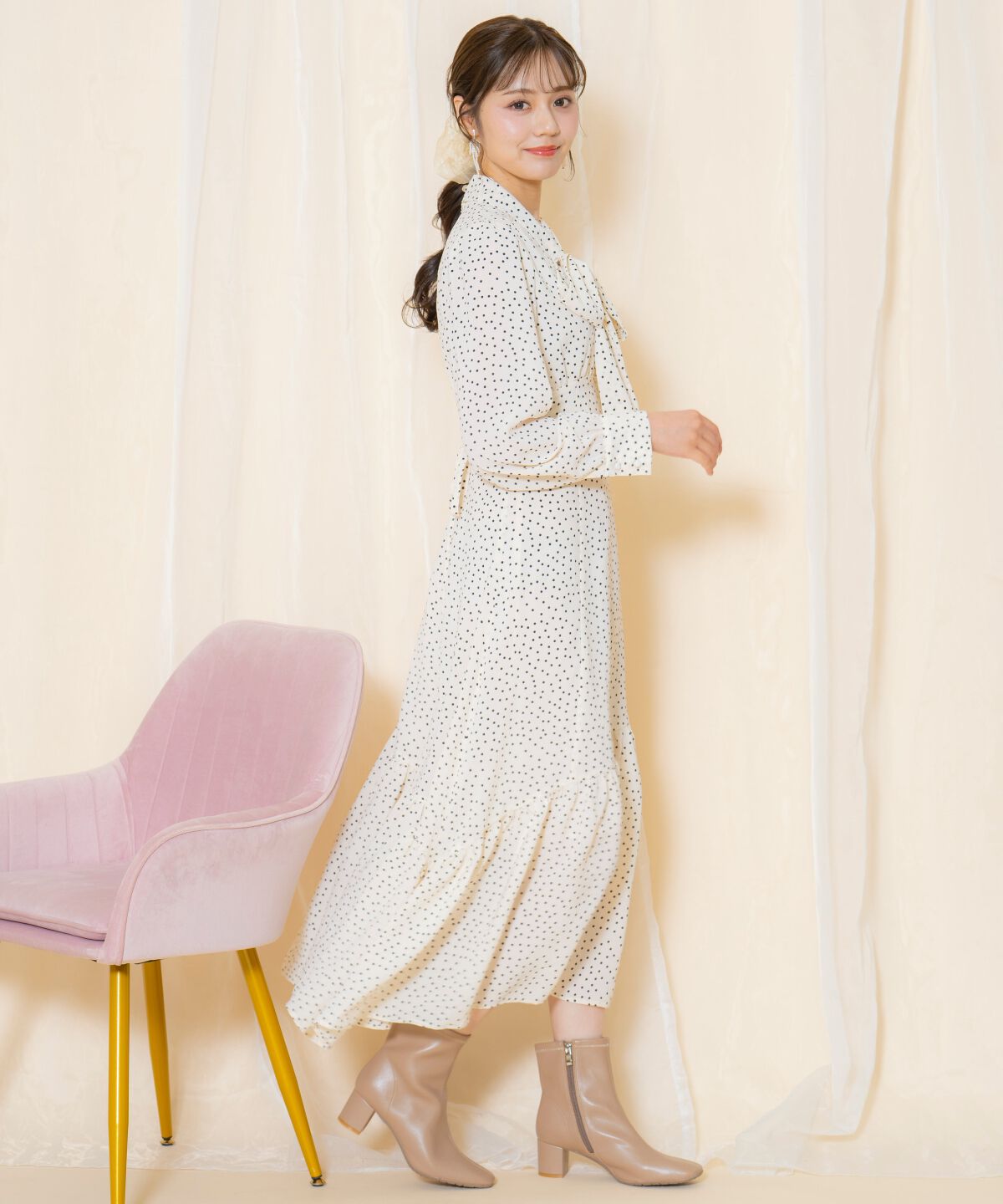 WILLSELECTION「ドット柄ギャザーヘムボウタイワンピース」|ワンピース|