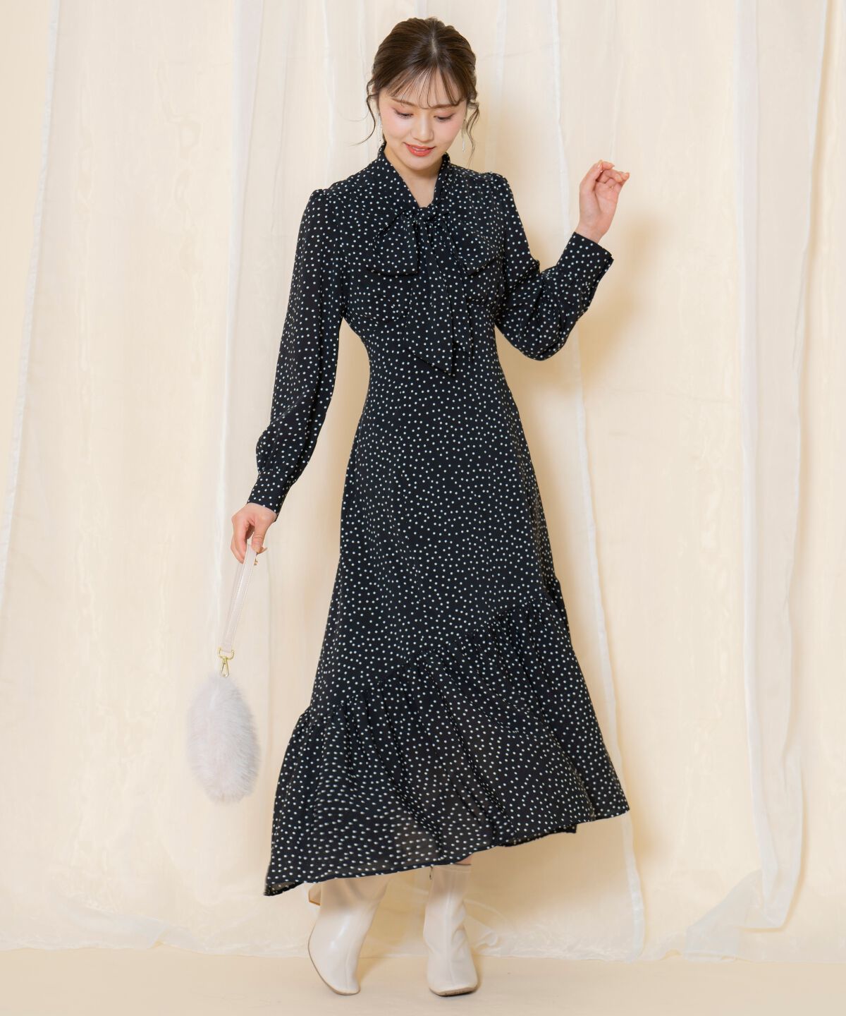 WILLSELECTION「ドット柄ギャザーヘムボウタイワンピース」|ワンピース|
