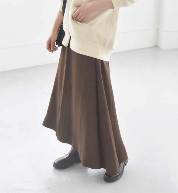 quaranciel「quaranciel:〈洗濯機可能〉シルキー サテン フレア スカート」|フレア|ブラウン