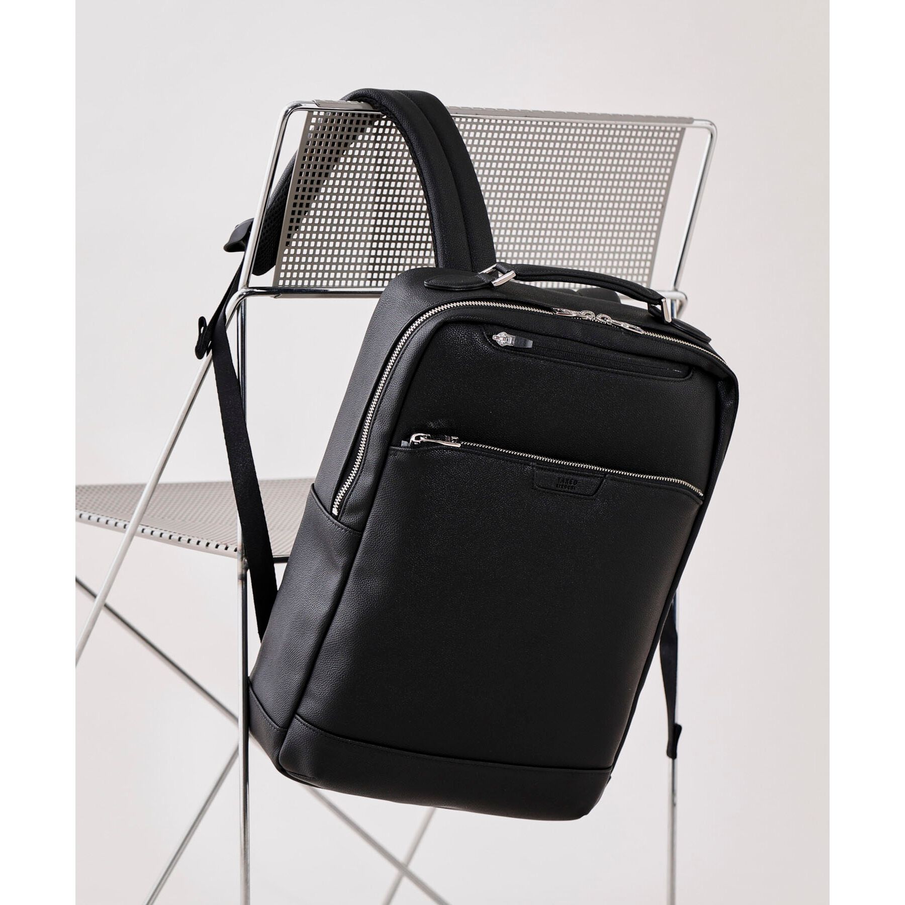 TAKEO KIKUCHI「【WEB限定】薄マチ 2WAY 大人　ビジネス バックパック」|リュック|