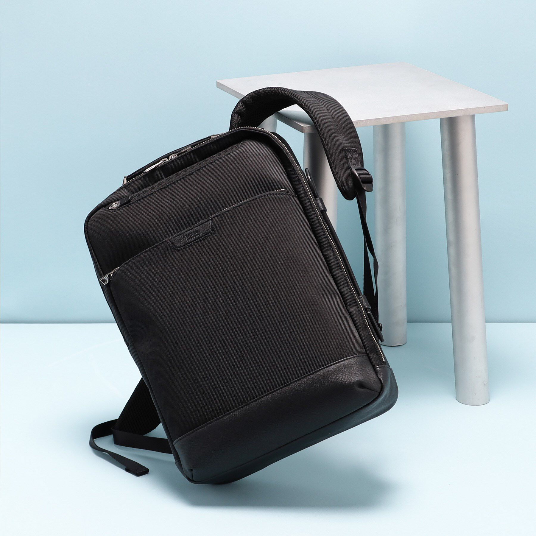 TAKEO KIKUCHI「【WEB限定】薄マチ 2WAY 大人　ビジネス バックパック」|リュック|ﾌﾞﾗｯｸ(119)