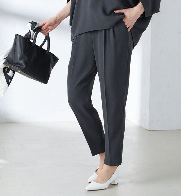 SHIPS for women「〈接触冷感 / 手洗い可能〉アセテート混 バックサテン テーパード パンツ」|その他|