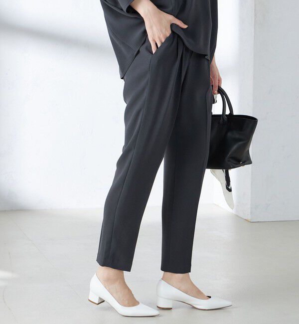 SHIPS for women「〈接触冷感 / 手洗い可能〉アセテート混 バックサテン テーパード パンツ」|その他|