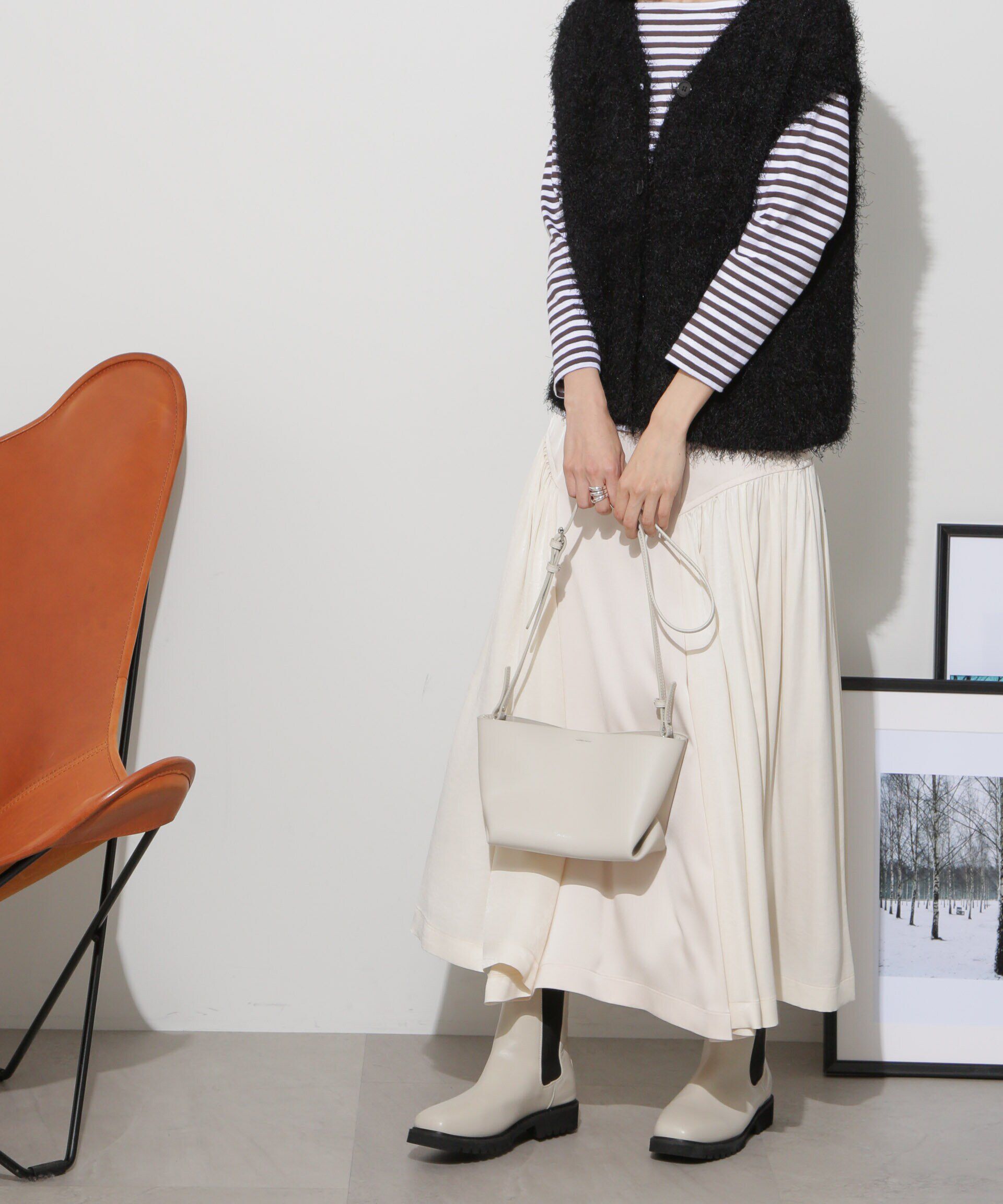 nano･universe「サイド切り替えサテンスカート」|スカート|