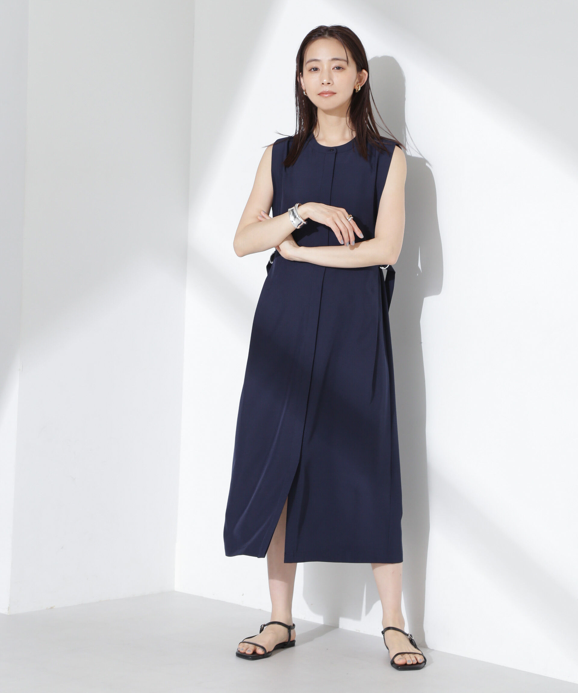 nano･universe「オープンフロントノースリーブワンピース」|ワンピース|