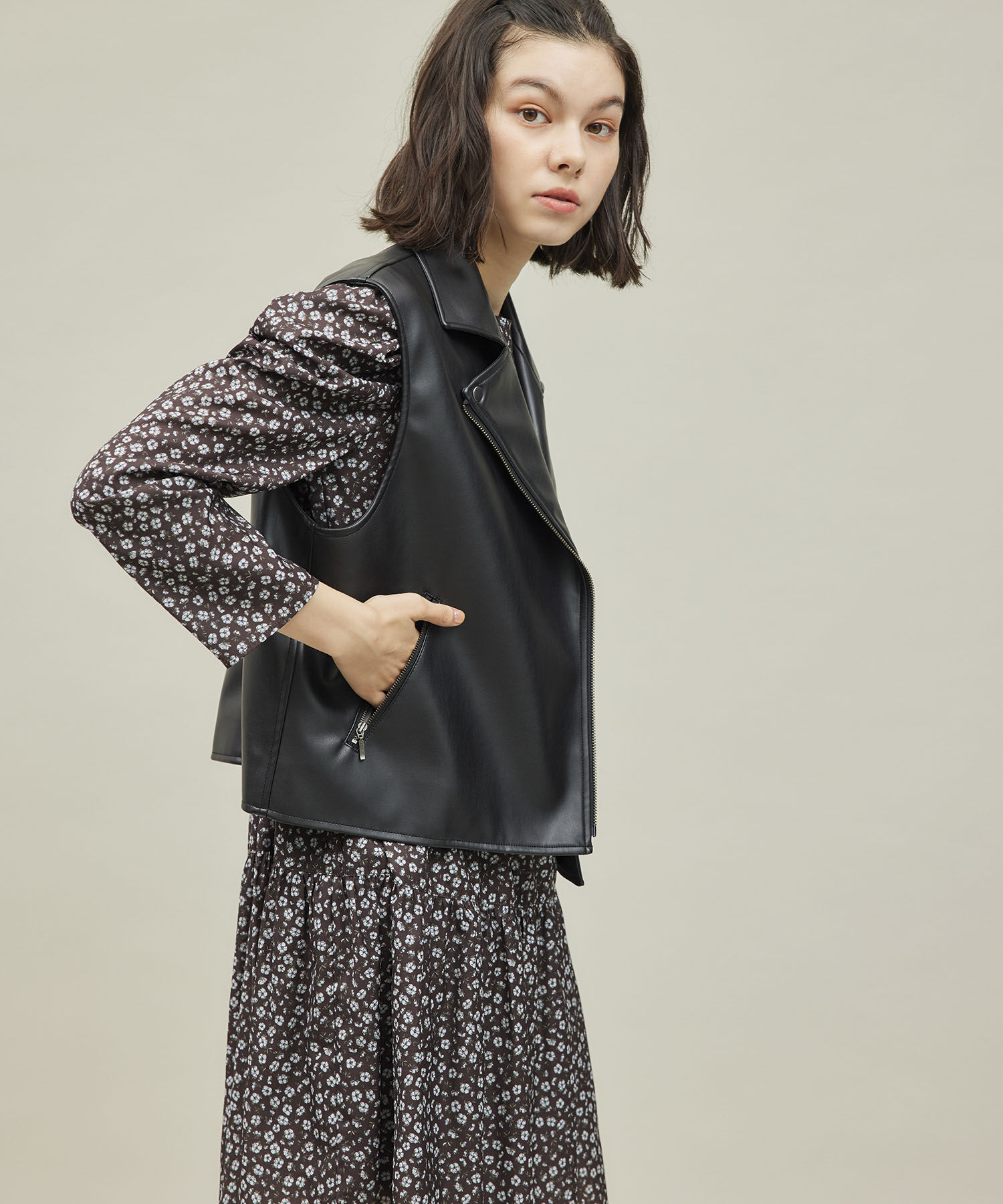 ROPE' PICNIC R「シンセティックレザーノースリーブジャケット」|ライダースジャケット|