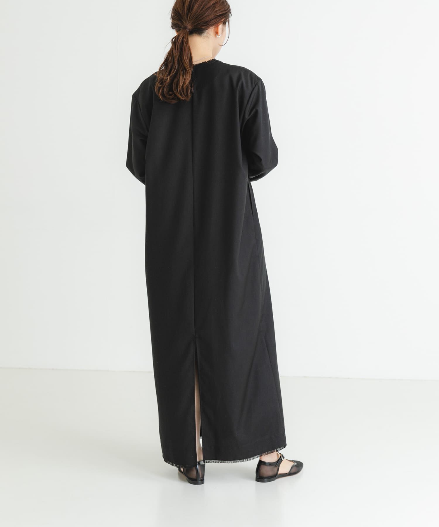 URBAN RESEARCH「new basic　深Vネックワンピース」|ワンピース|