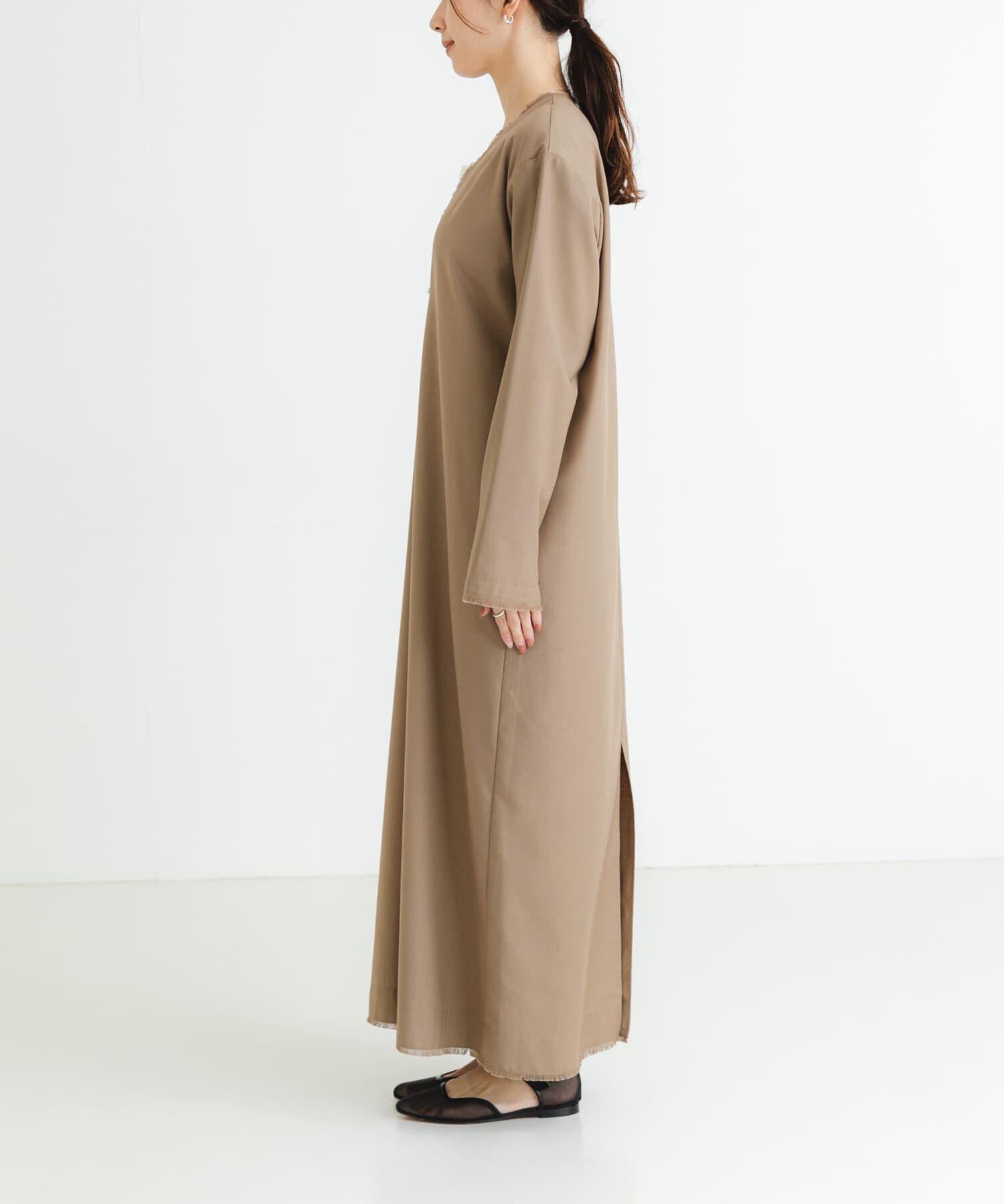 URBAN RESEARCH「new basic　深Vネックワンピース」|ワンピース|