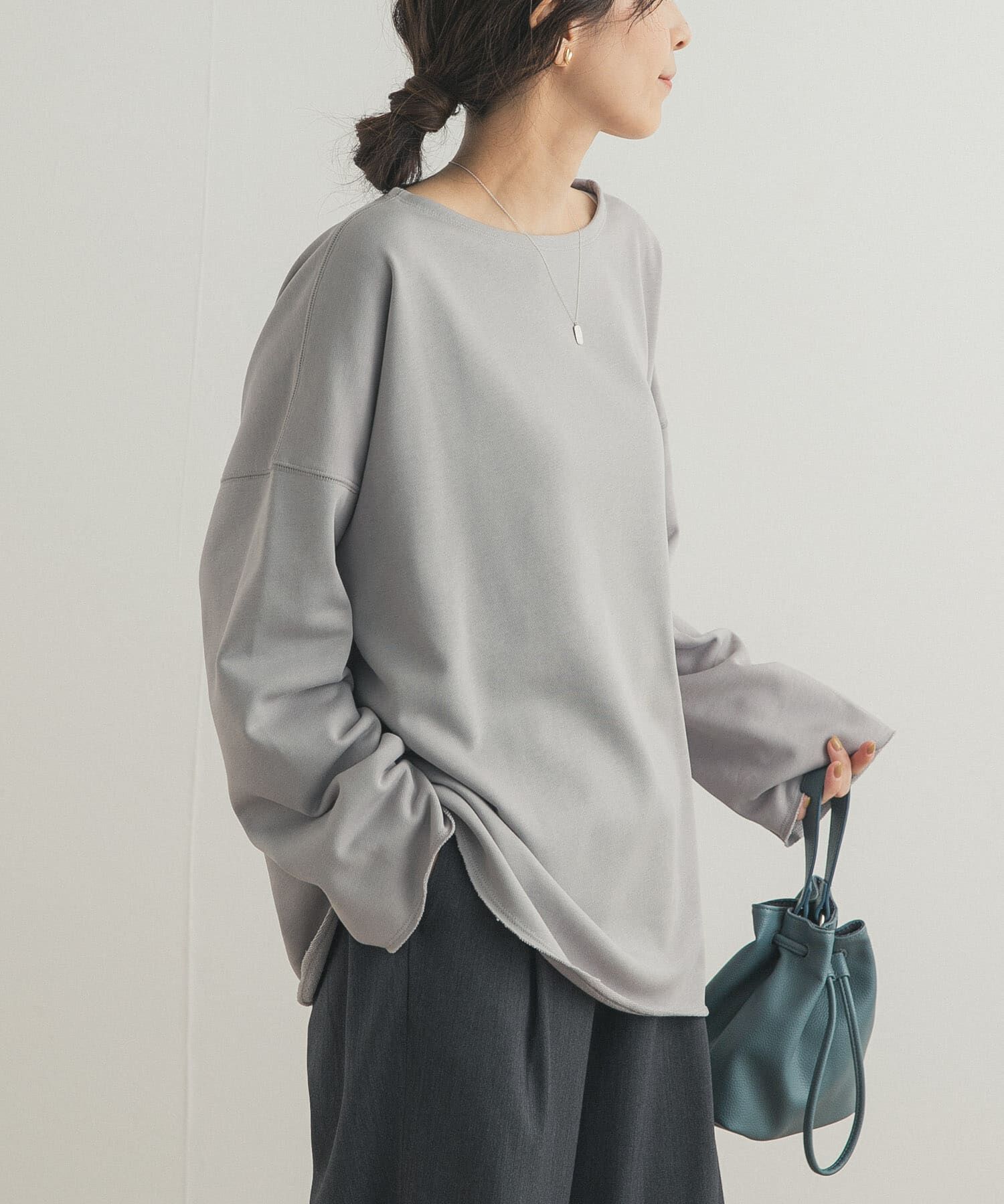 URBAN RESEARCH DOORS「ニュアンスルーズプルオーバー」|Tシャツ・カットソー|ライトグレー