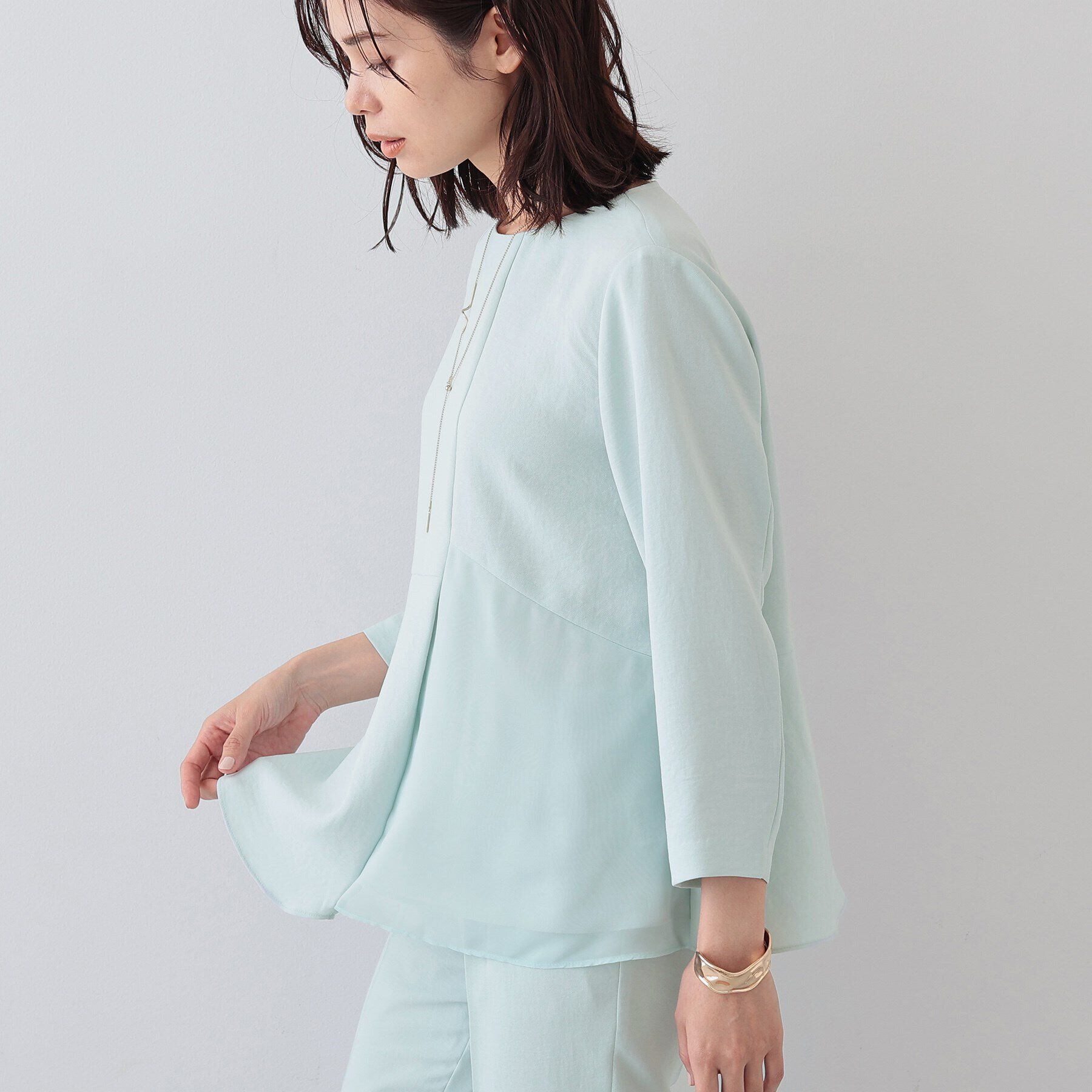 INDIVI「【着る日傘/遮熱/UVケア】ペプラムデザインブラウス」|シャツ・ブラウス|