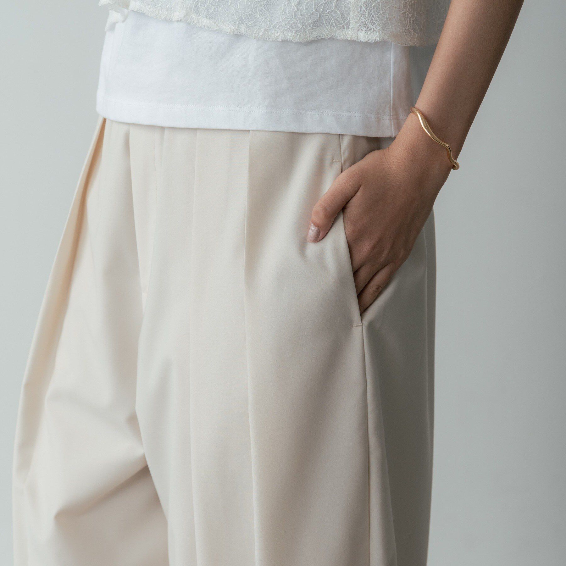 GALLEST「カーヴィーパンツ」|その他|