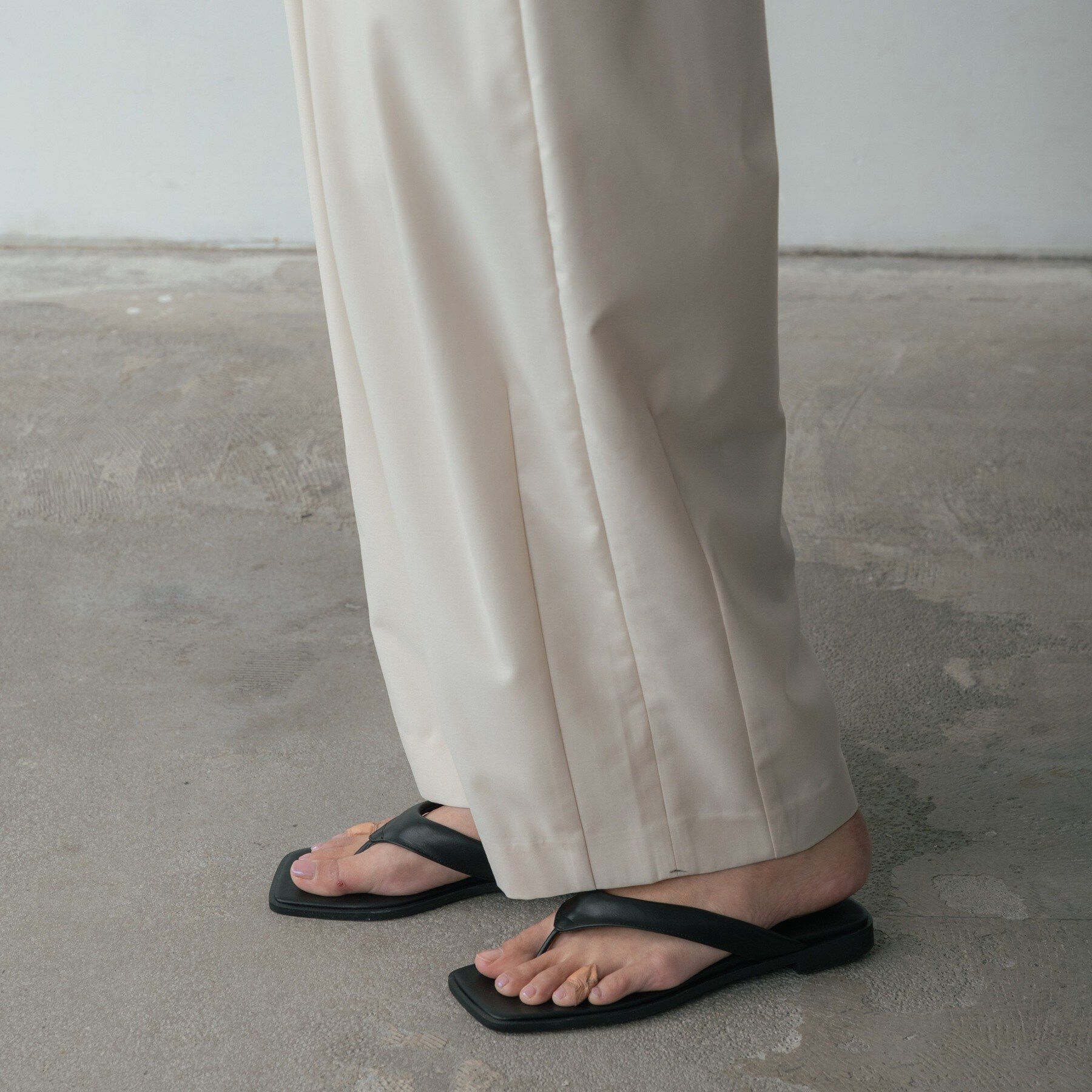 GALLEST「カーヴィーパンツ」|その他|