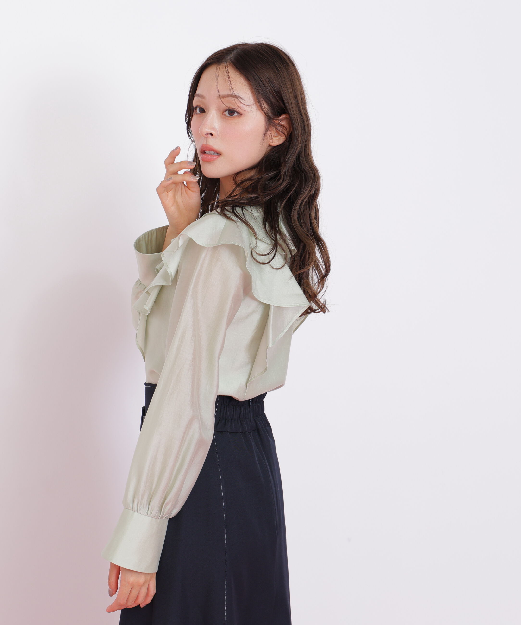  「長袖ラッフルブラウス」|シャツ・ブラウス|