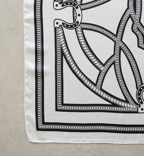  「【PAPILLONNER/パピヨネ】チェーン&ホースシュー柄スカーフ」|マフラー|