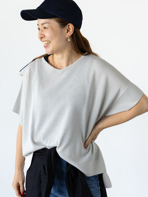 Lugnoncure「麻タッチVネックポンチョ風ニット」|ニット・セーター|グレー