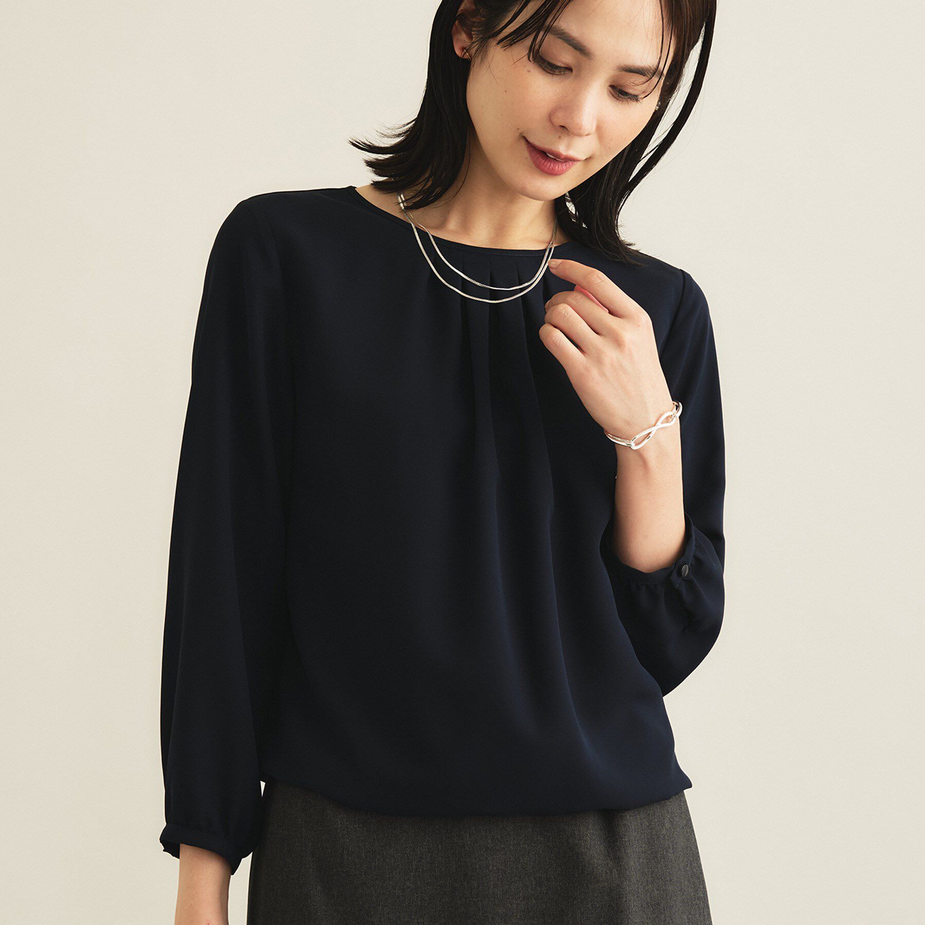 INDIVI「【セレモニー／洗える／透けにくい】ダイヤ柄プリントブラウス」|シャツ・ブラウス|ネイビー(094)