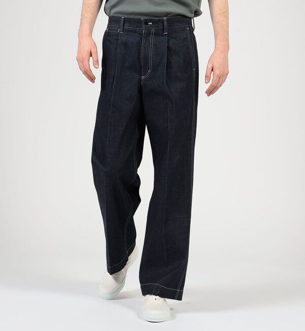 TOMORROWLAND MENS「9.5OZコットンデニム 1プリーツバレルパンツ」|デニム|