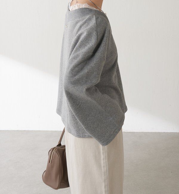  「【上品見え/小顔効果】レース付Vスウェット」|Tシャツ・カットソー|