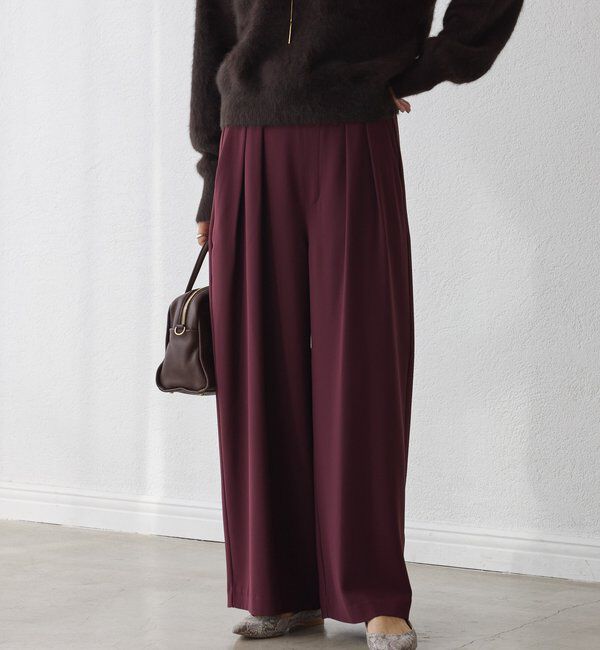  「【ウォッシャブル】【シーズンレスで使える】タックワイドスラックス」|チノ|