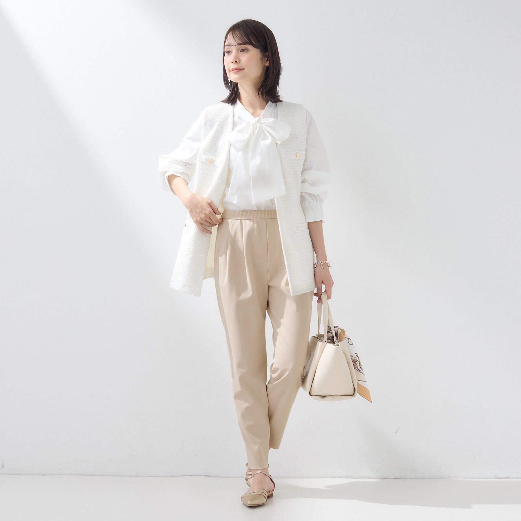 INDIVI「【褒められパンツ／高ストレッチ】タックテーパードパンツ」|その他|