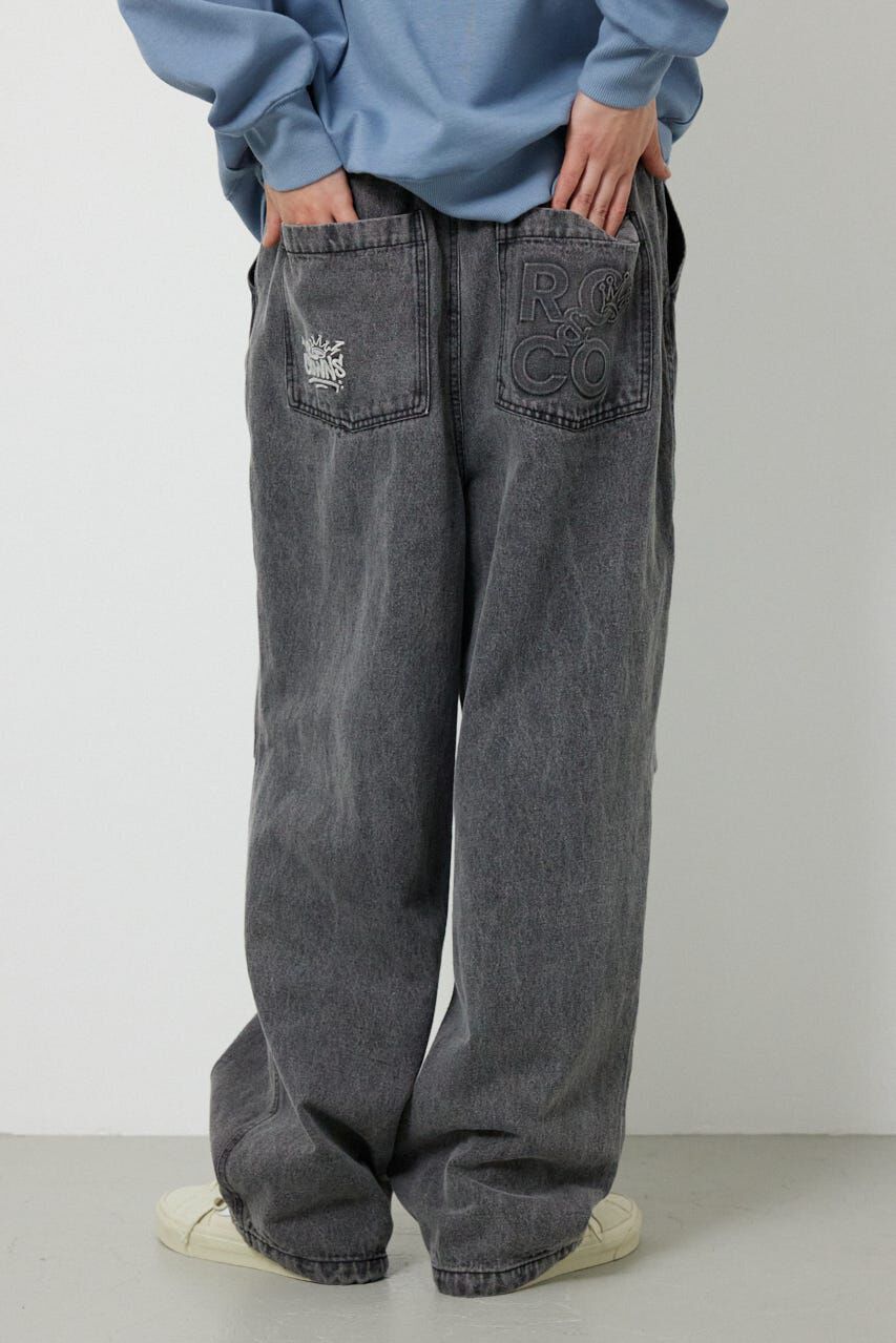 RODEO CROWNS「エンボスロゴデニムパンツ」|デニム|