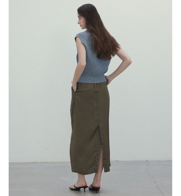 BEIGE,「【洗える・eclat 5月号掲載】VANDA / ラメ入りVネックノースリーブニット」|ニット・セーター|