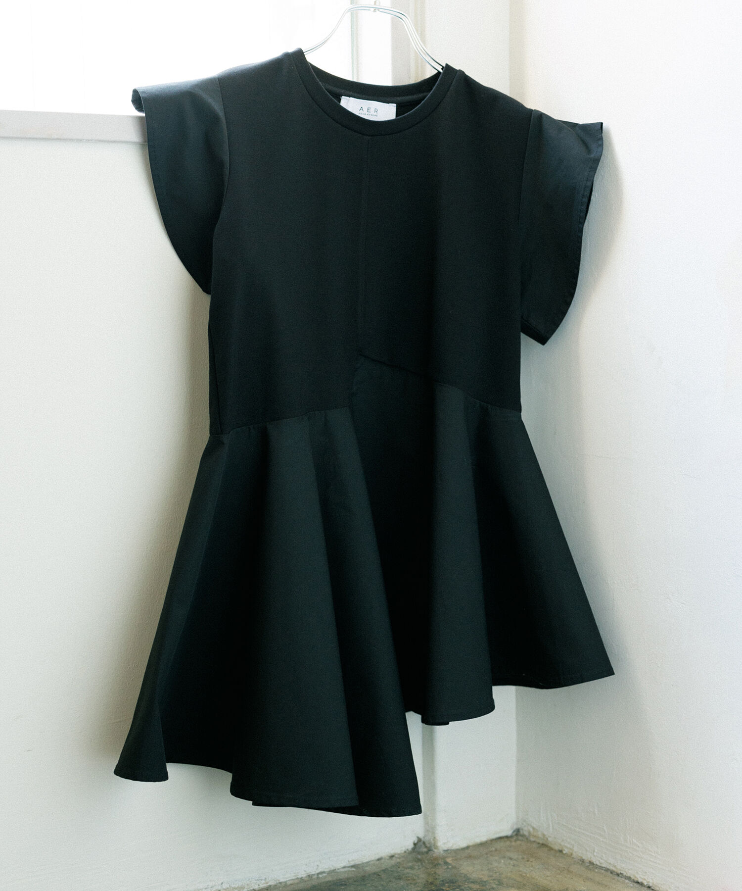 ADAM ET ROPE'「【再入荷・WEB限定・洗える】フリルペプラムカットソー」|Tシャツ・カットソー|