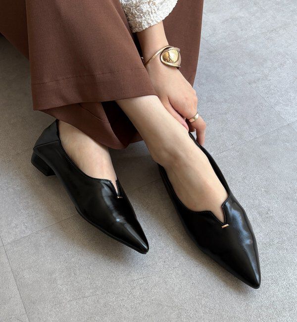  「VカットGOLDモチーフミュール」|その他|ブラック