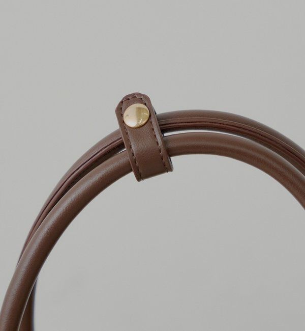  「【2サイズ展開】チャーム付きスクエアボストンバッグ【タブレット端末収納可能】」|ボストンバッグ|