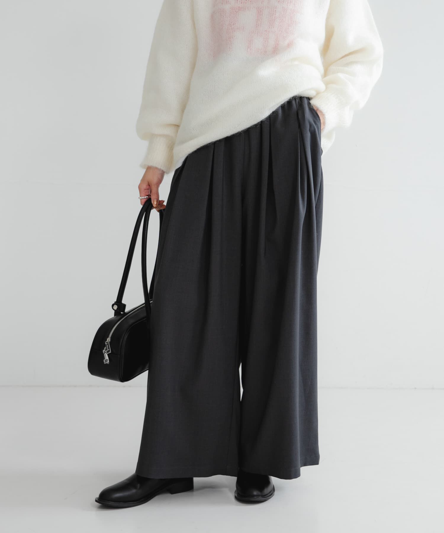 URBAN RESEARCH「ストレッチタックギャザーワイドパンツ」|その他|