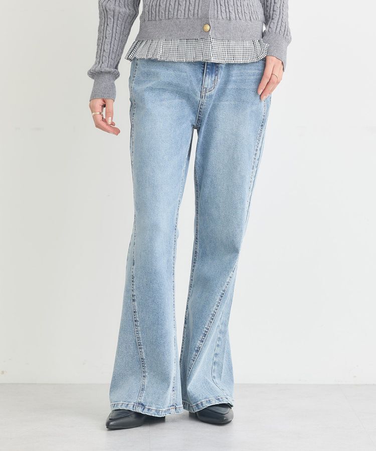 earth music&ecology「切り替えフレアデニムパンツ」|デニム|