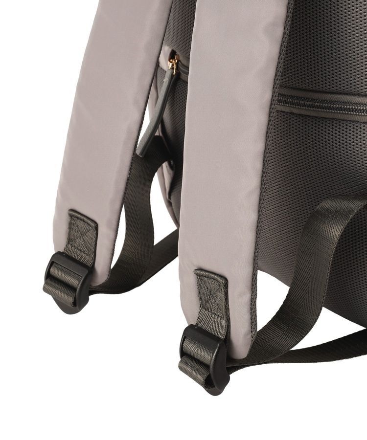 Green Parks「【10ポケBag】収納アドバイザー監修2層リュック」|リュック|