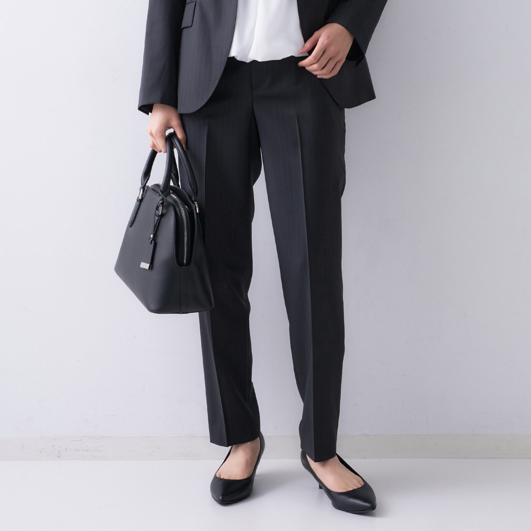 UNTITLED「【仕事着/スーツ】プレミアムテーパードパンツ」|その他|