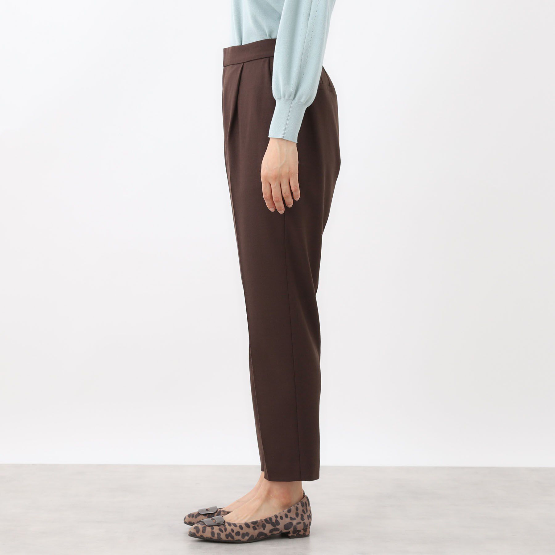 Reflect「【腰周りすっきり◎】センタープレス入りテーパードパンツ」|その他|