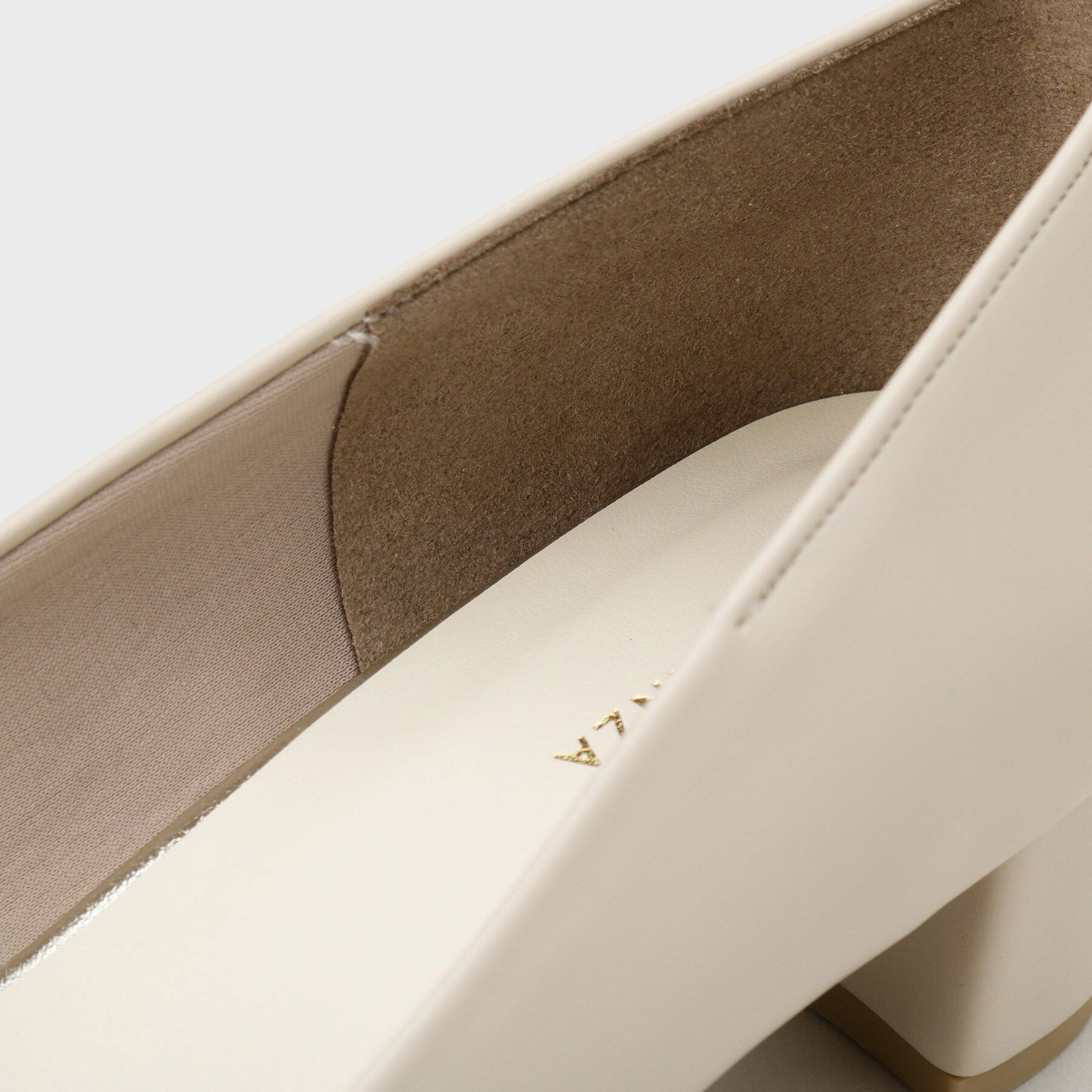 ESPERANZA「ベルトポインテッドパンプス」|パンプス|