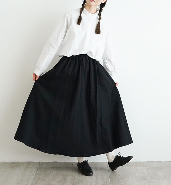 オオカミとフクロウ「オオカミとはじまりの季節に&ldquo;ゆらぎ&rdquo;」|スカート|