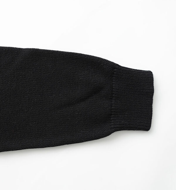 休日と詩「休日のやさしい襟のニット」|ニット・セーター|