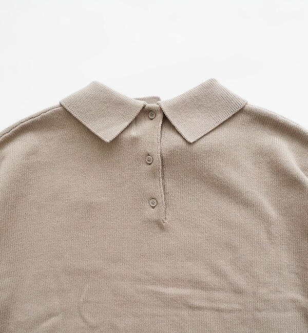 休日と詩「休日のやさしい襟のニット」|ニット・セーター|