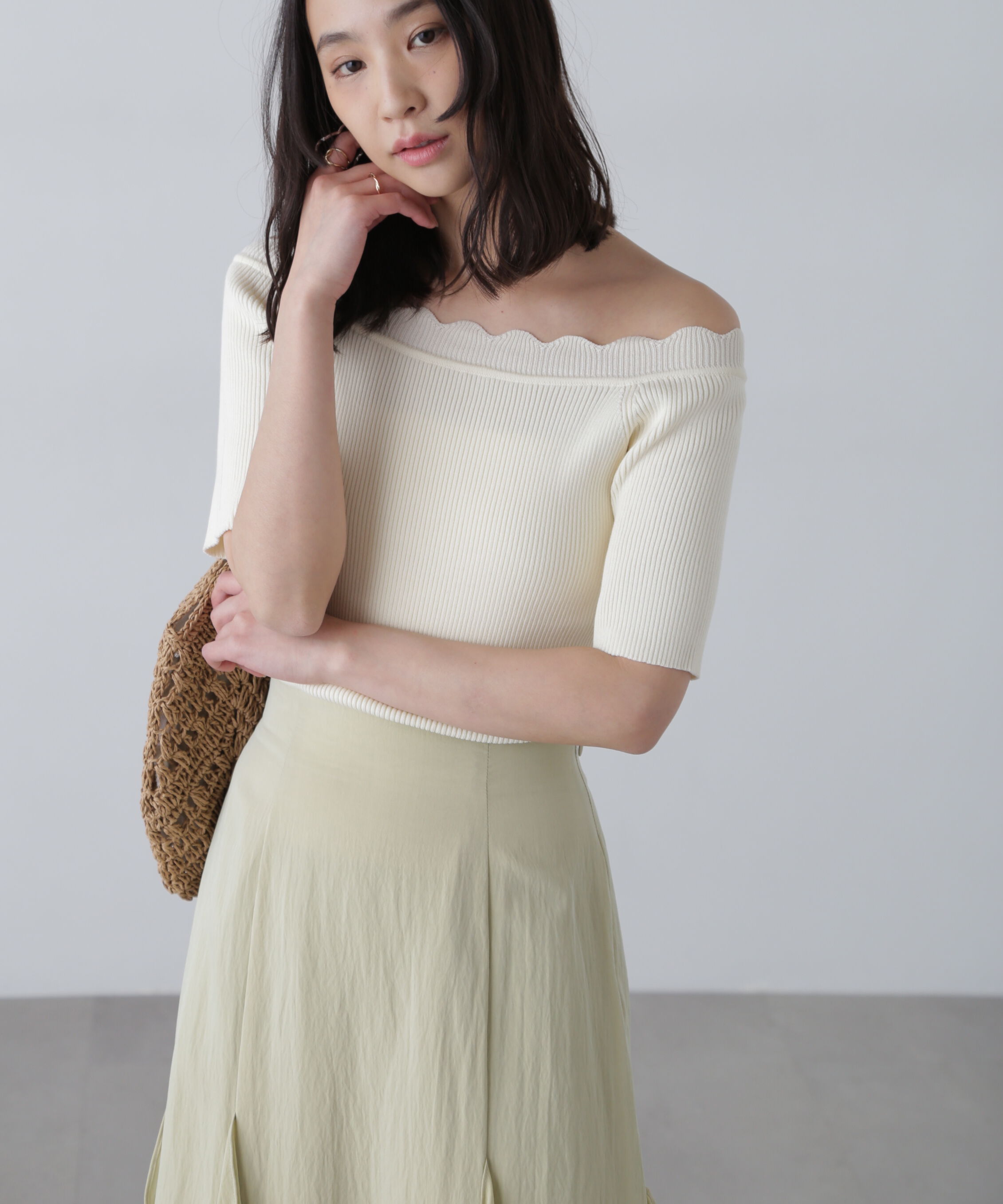  「２ＷＡＹオフショルスカラップニット」|ニット・セーター|オフホワイト