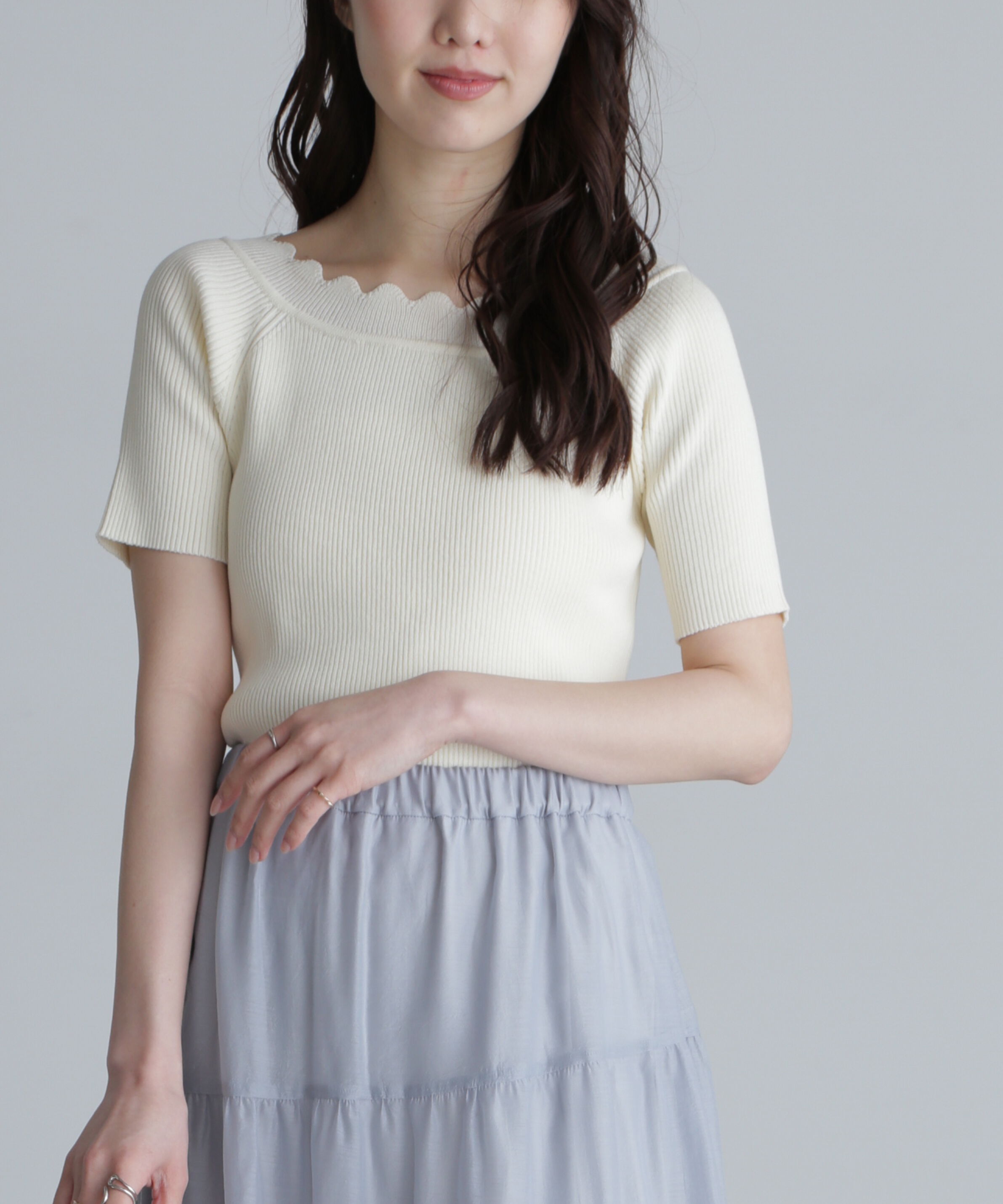  「２ＷＡＹオフショルスカラップニット」|ニット・セーター|