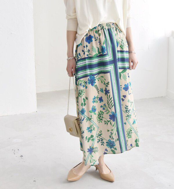quaranciel「quaranciel: SPRINTEX フラワーパネル柄 スカーフ フレア スカート」|スカート|