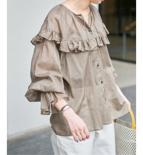 Spick and Span「《予約》コットンラミーローンフリルブラウス」|シャツ・ブラウス|カーキ