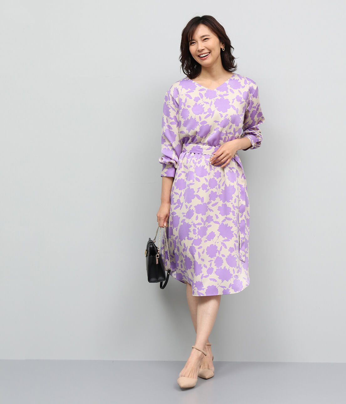 ROPE「起毛サテン花柄ワンピース」|ワンピース|