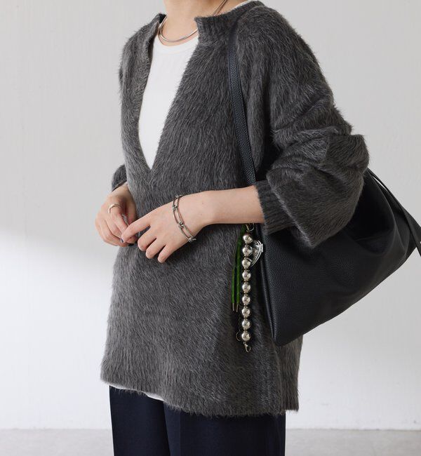  「エアリー深Vニット」|ニット・セーター|